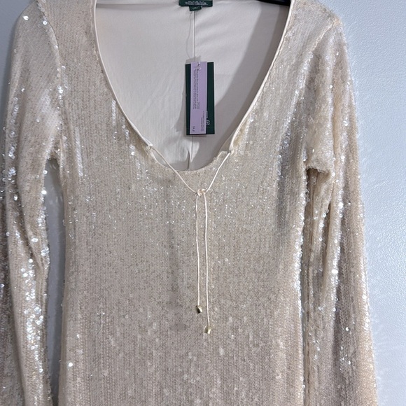 Wild Fable Sequin V-Neck Dress in Cream Size Small Pull Over Long Sleeves - Picture 4 of 10